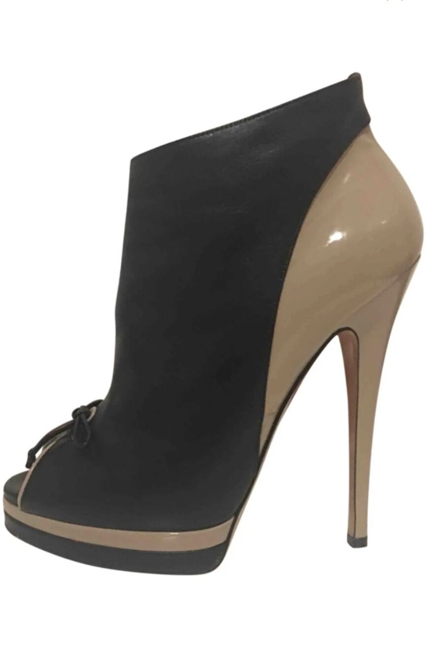 Casadei Sz 6.5B Leather Stiletto Platform Open-Toe Booties EUC